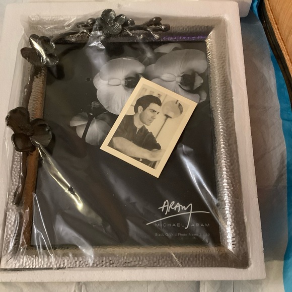 Michael Aram Black Orchid Photo Frame 8 X 10 NWOB - Picture 1 of 8